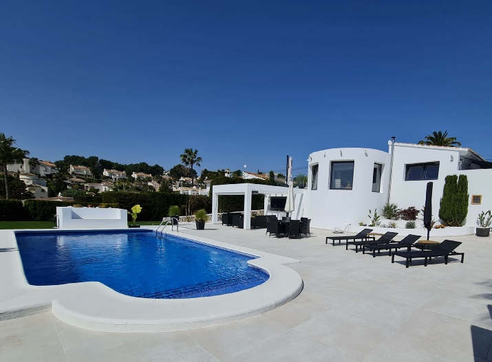 Reformed apartment by Ferullo group